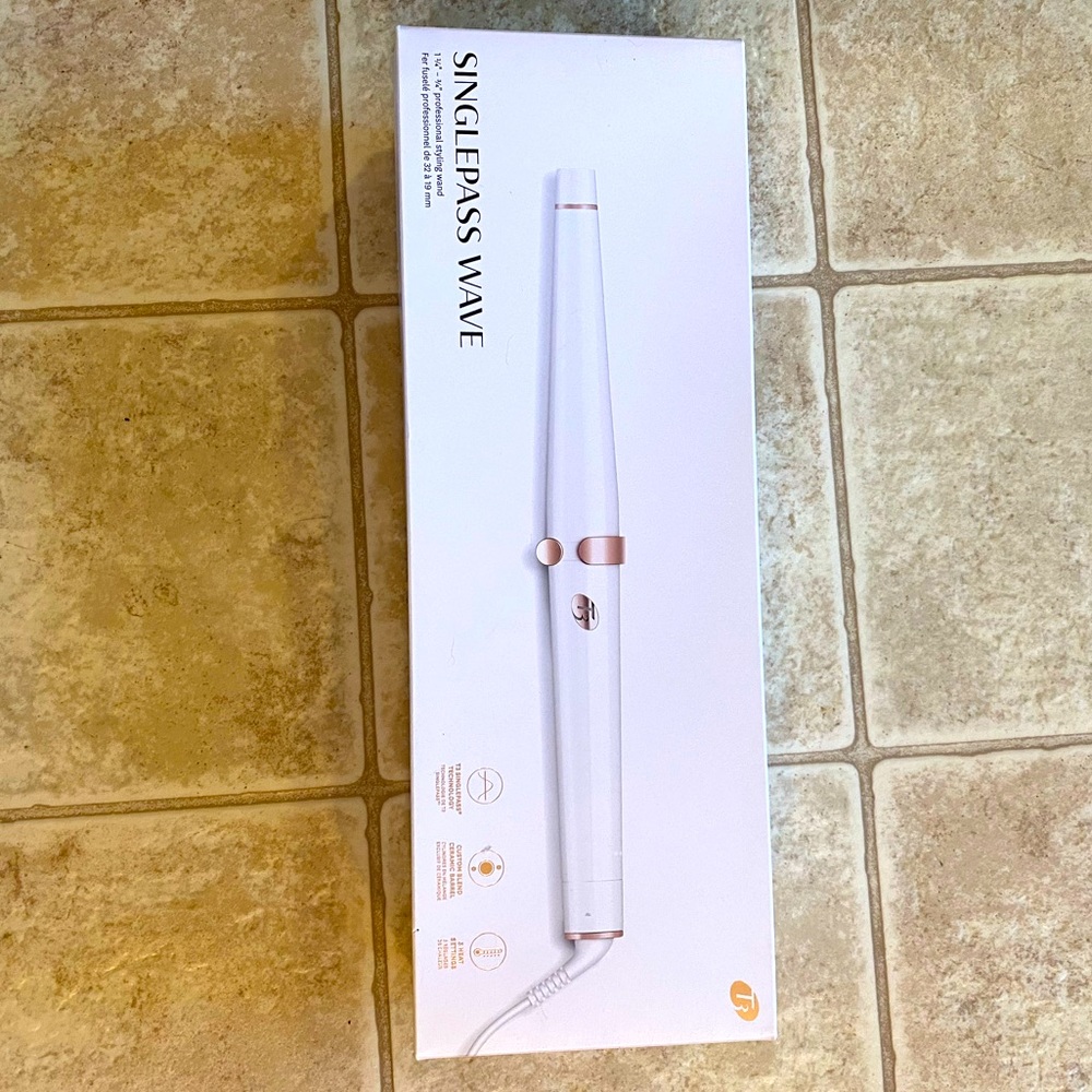 T3 Singlepass wave styling wand. NWB